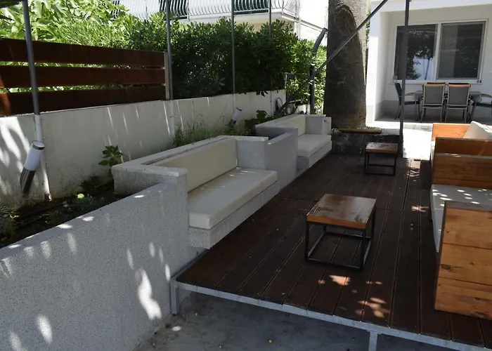 아파트 Bozikovic 365 *