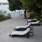 Bozikovic 365 * Podstrana