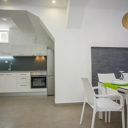 Apartamento Bozikovic 365 Podstrana
