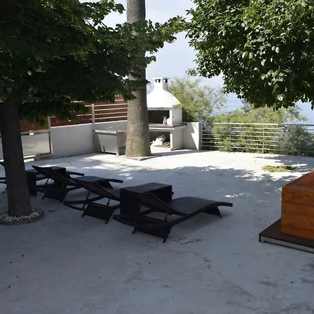 Apartment Bozikovic 365